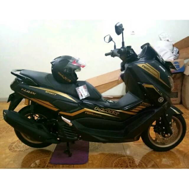 Sticker Nmax Gold