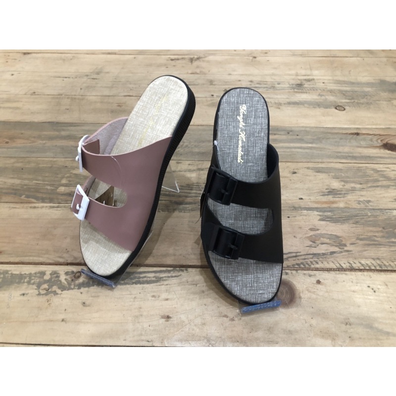 Sandal Wanita yongki Komaladi