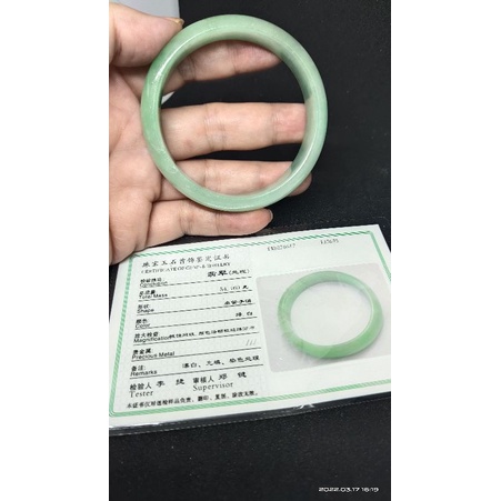gelang batu giok hijau