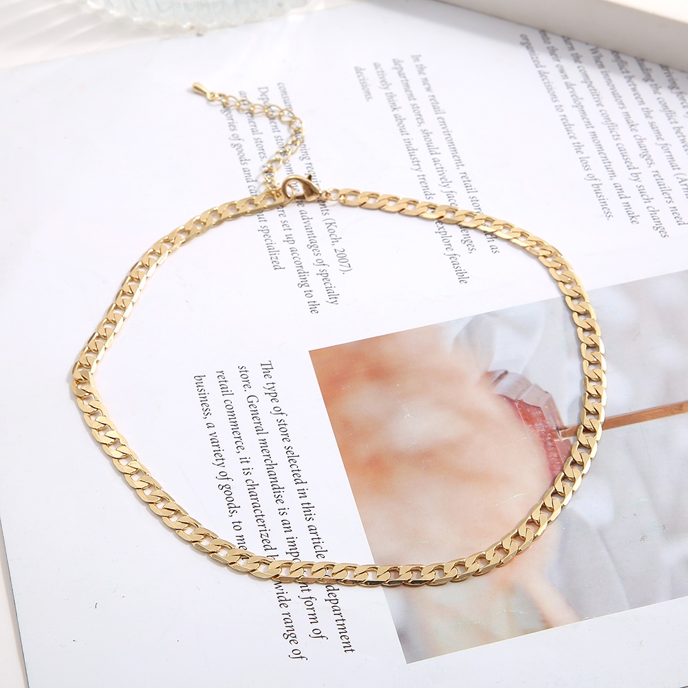 Kalung Choker Multilayer Warna Emas Untuk Wanita