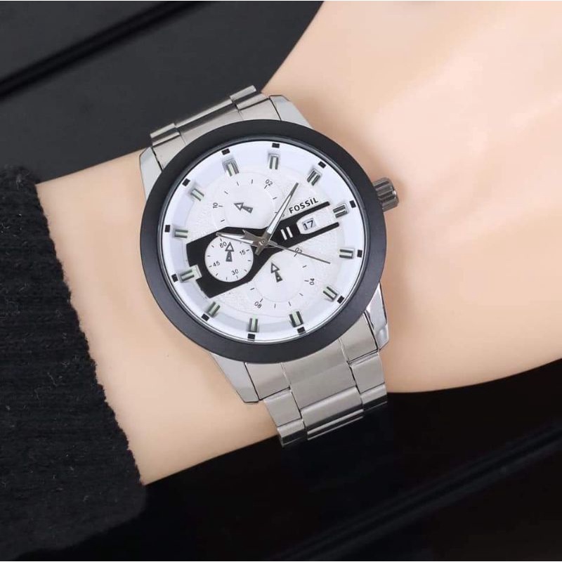 JAM RANTAI BESI PRIA