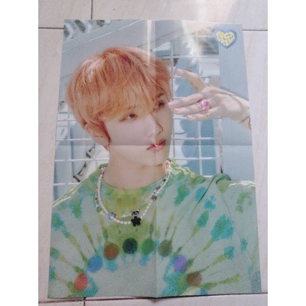 folded poster jisung hello future versi future