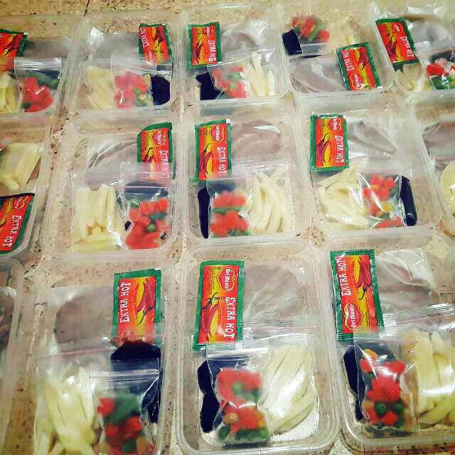 

Paket steak siap saji & nugget ayam