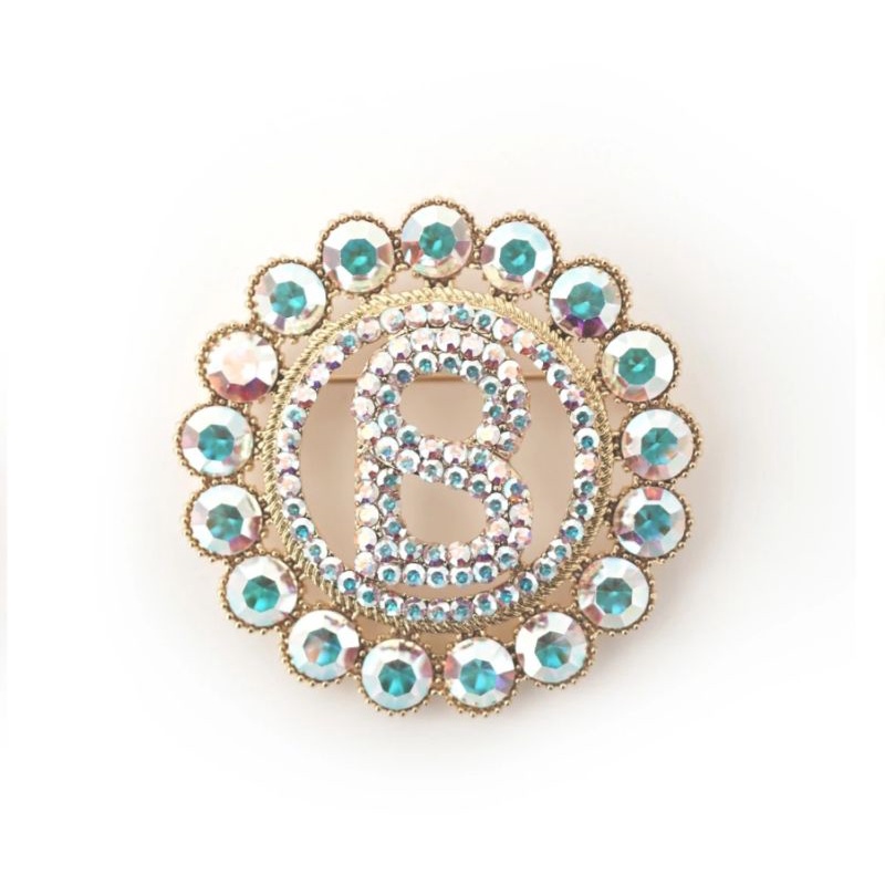 Sara Brooch Buttonscarves