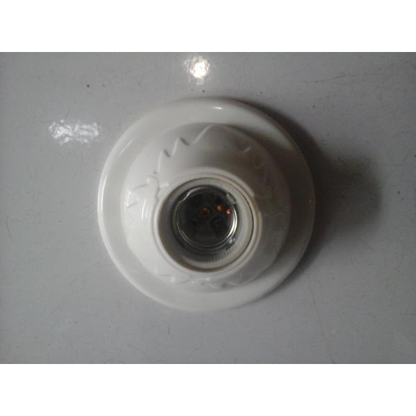 Fitting Plafon keramik Putih dudukan lampu Plafon putih wadah lampu