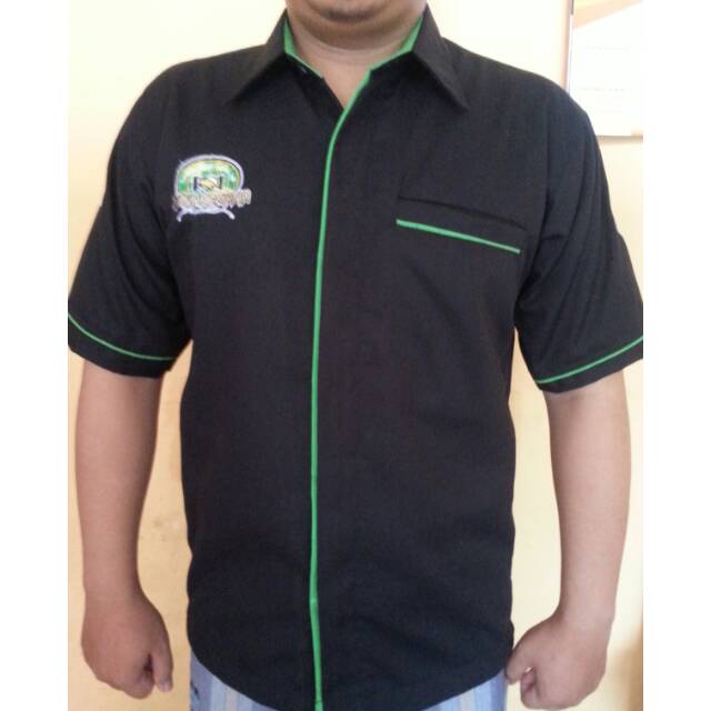 Kemeja Lengan Pendek Syekhermania