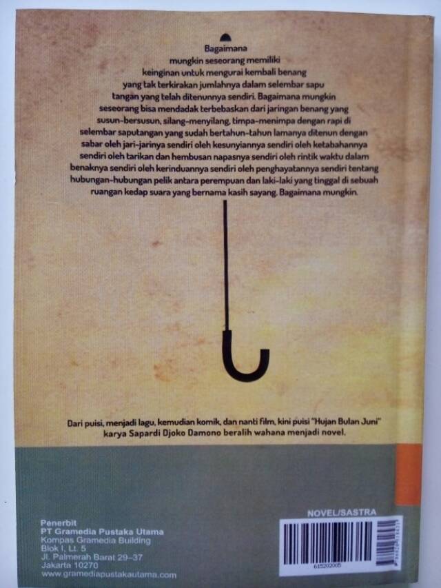 Contoh Teks Ulasan Puisi Hujan Bulan Juni Kumpulan Puisi