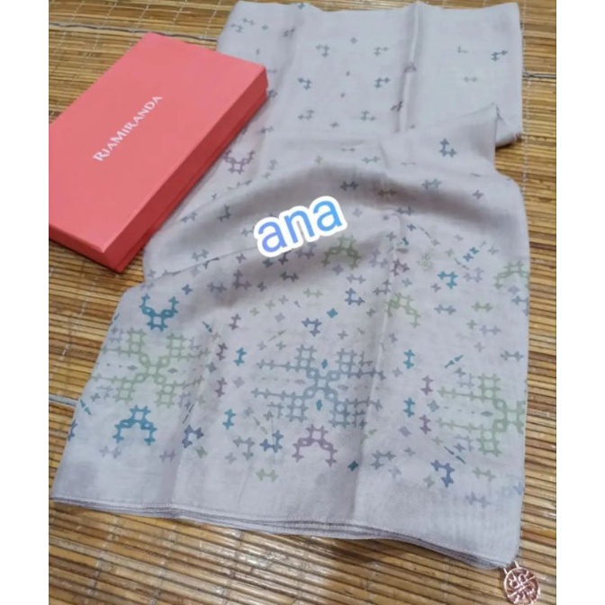 New Semai Scarf - Salmon ( Voal, 120 x 120 ) by Ria Miranda