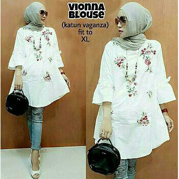 BIG PROMO Viona Blouse Katun Vaganza Motif/Tunik Muslim/Baju Putih/Blouse Putih