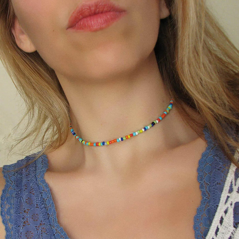 Women Fashion Simple Seed Beads Necklace / Ladies Simple String Beaded Charm Necklaces / Elegant Colourful Clavicle Necklace