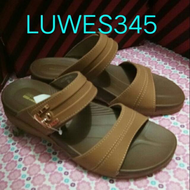 SANDAL NEUCLEUS VICTORIA-02.MOCCA