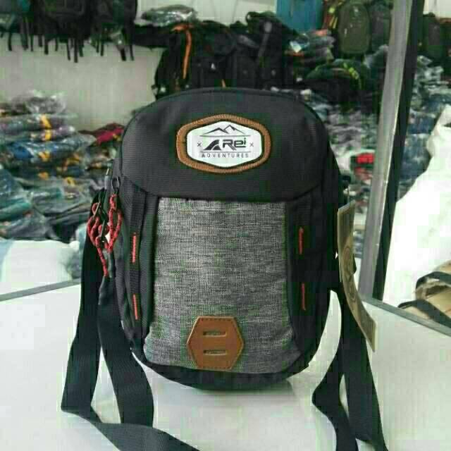 Jual Travel Pouch Rei Caspian + Raincover Shopee Indonesia