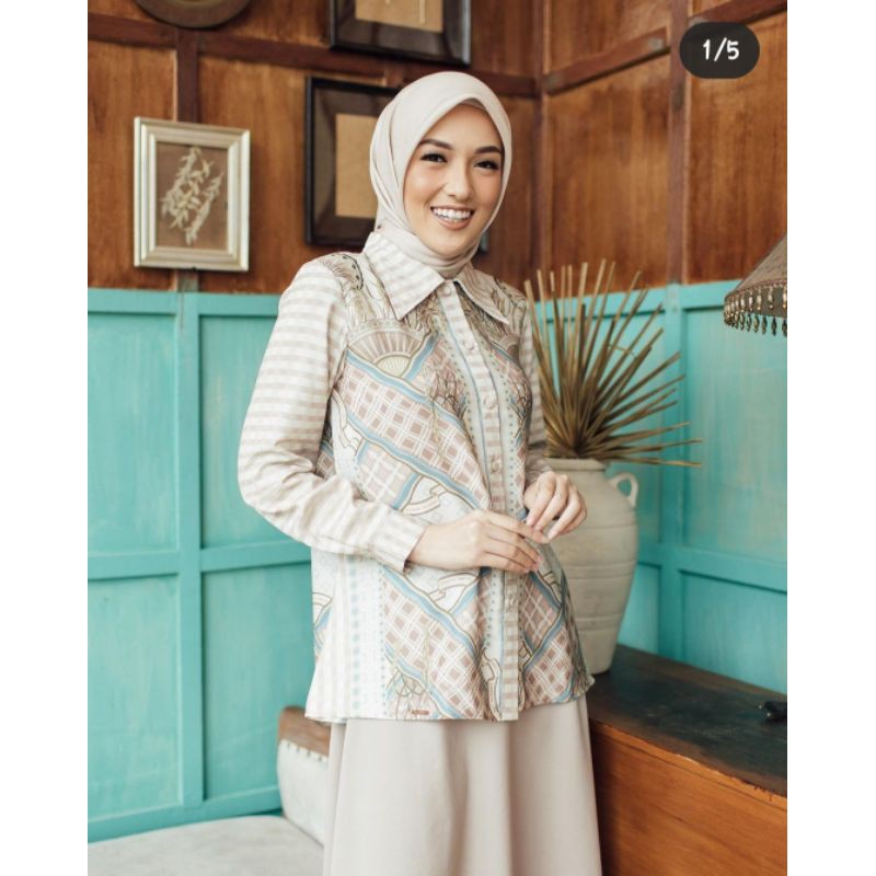 pakarena blouse M by klamby