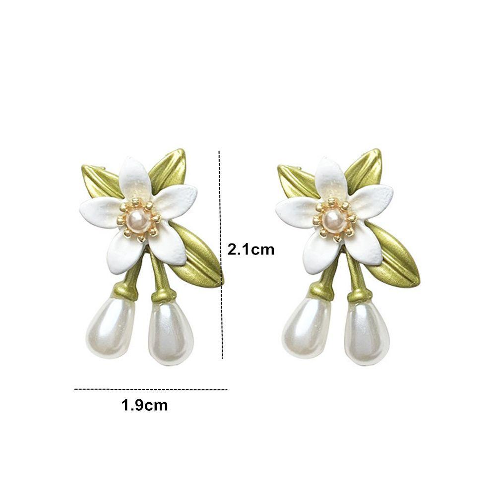 Preva Anting Mutiara Gadis Anting Elegan Dikontrak Geometris Bunga Camelia