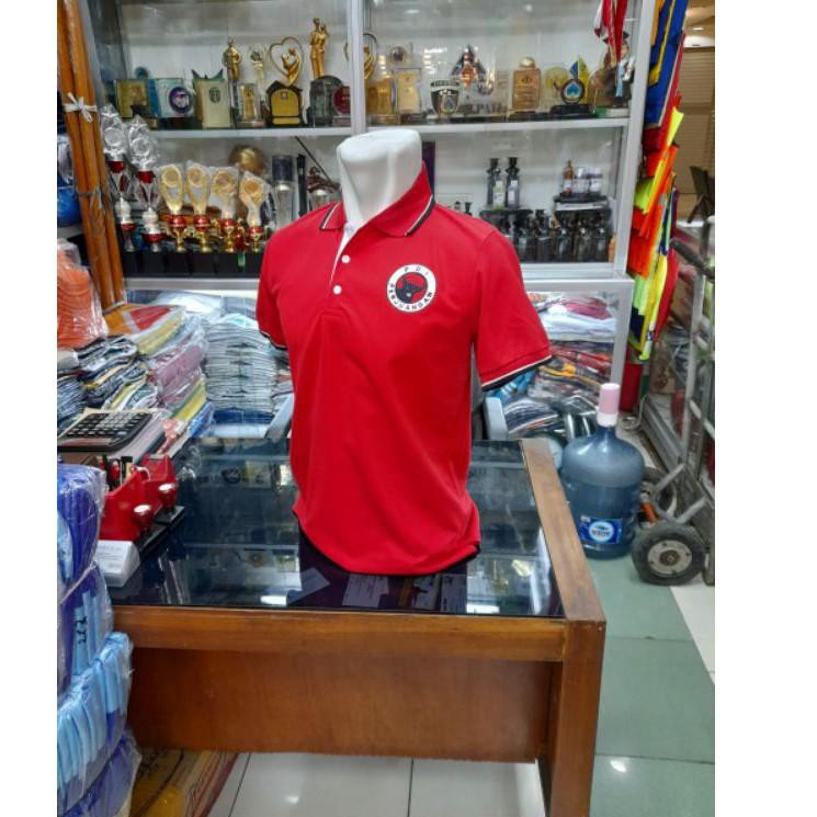 Laris NV6KU KAOS PDI Perjuangan Variasi Hitam dan Merah, ATRIBUT PARTAI / BAJU PARTAI / PDIP / PDI P