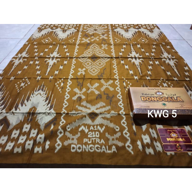 [COD] Putra Donggala Rayon Dobby