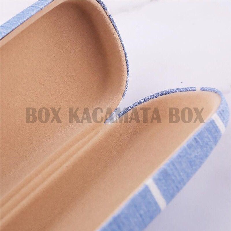 Tempat Kacamata Hardcase Cepuk SoftColor Garis A2