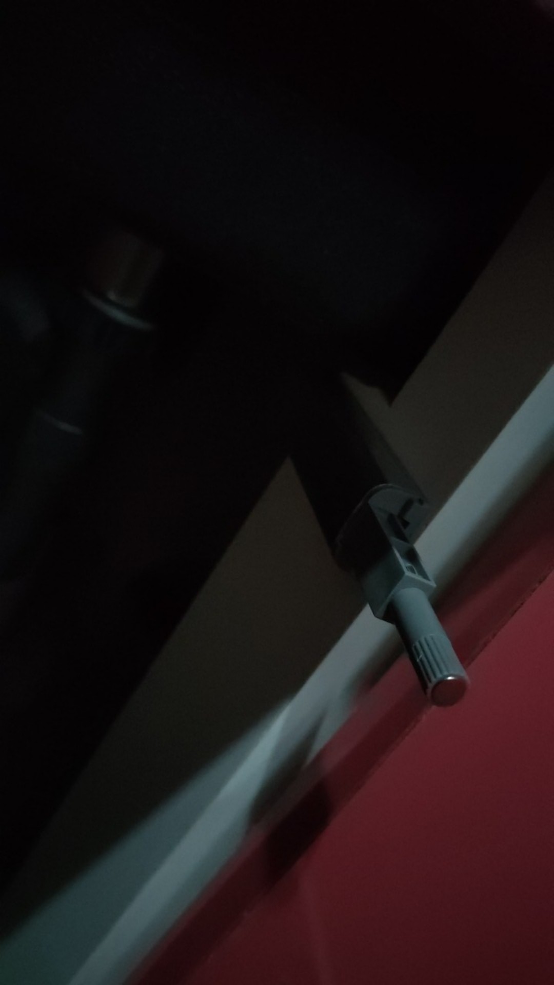 Tip On Push Open Pintu & Laci