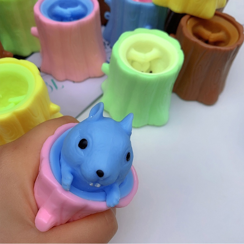 Mary Squeeze Squirrel Cup Vent Decompression Toys Pegangan Tangan Mainan Anti Kecemasan