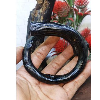 GELANG AKAR BAHAR HITAM KUALITAS BAHAN DARI PAPUA