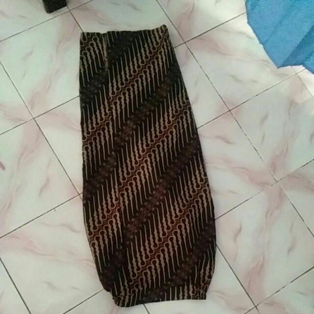 Rok Sepan Parang Keris Rok Wisuda Rok Batik Pekalongan