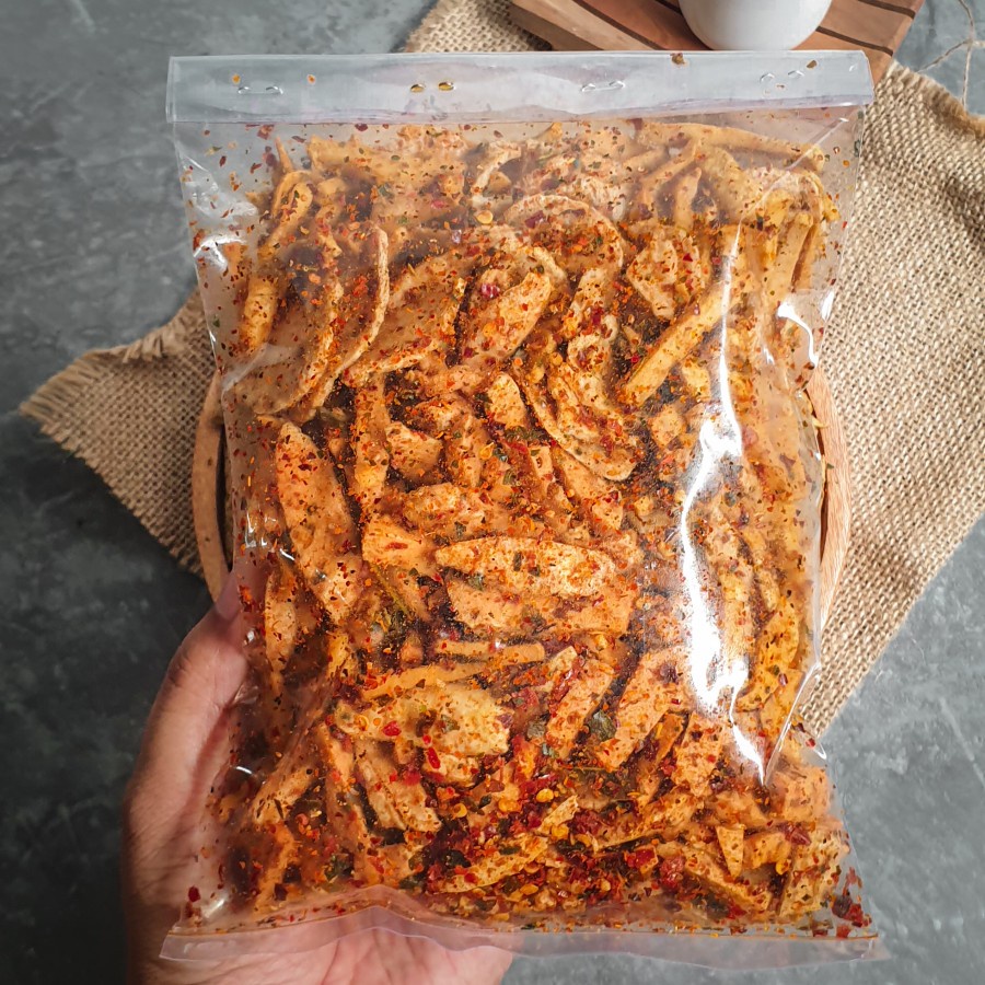 

Basreng pedas daun jeruk 250gr / cemilan pedas / basreng daun jeruk