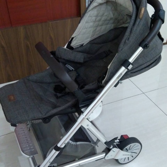 Preloved Stroller Mamas Papas Urbo2 Grey