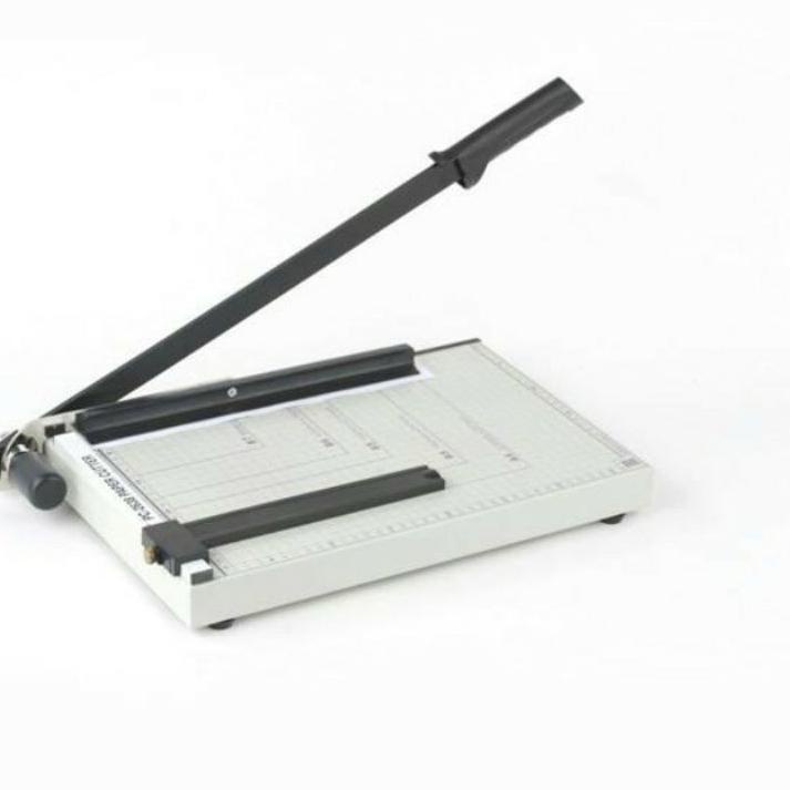 

Terjangkau PAPER CUTTER JOYKO A4 ORIGINAL ukuran A4 PC2530 Original / PEMOTONG KERTAS 스