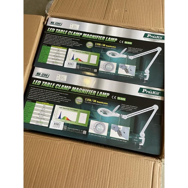 kaca pembesar plus lampu jepit meja