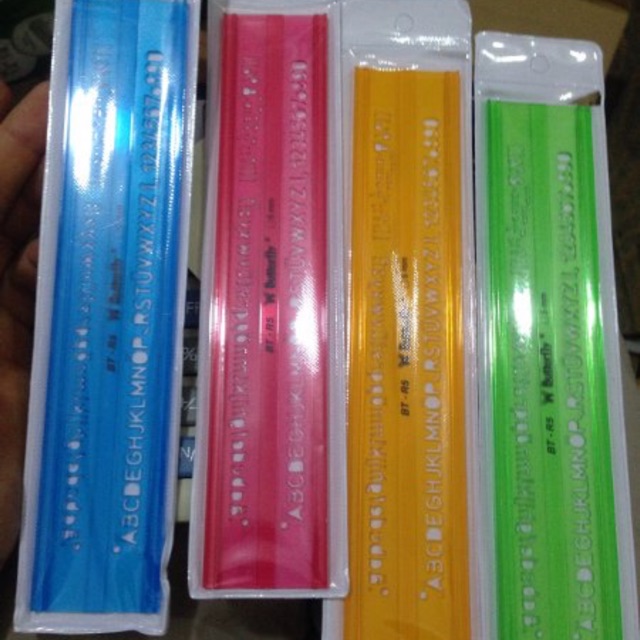 

Mal huruf butterfly 05 bt r 5 atau 5 mm