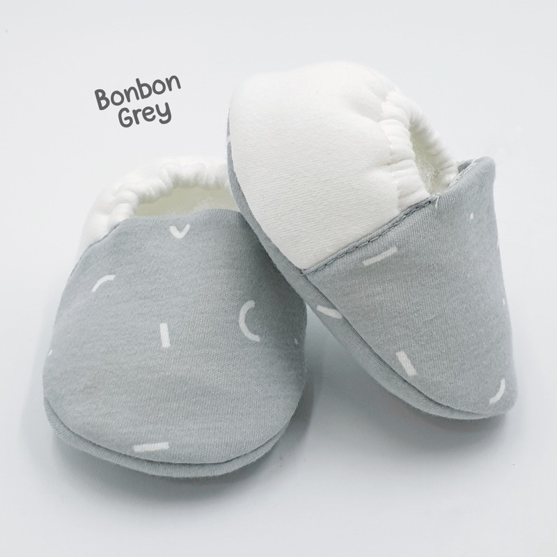 Sepatu Newborn BabyU Yobo Super Polos