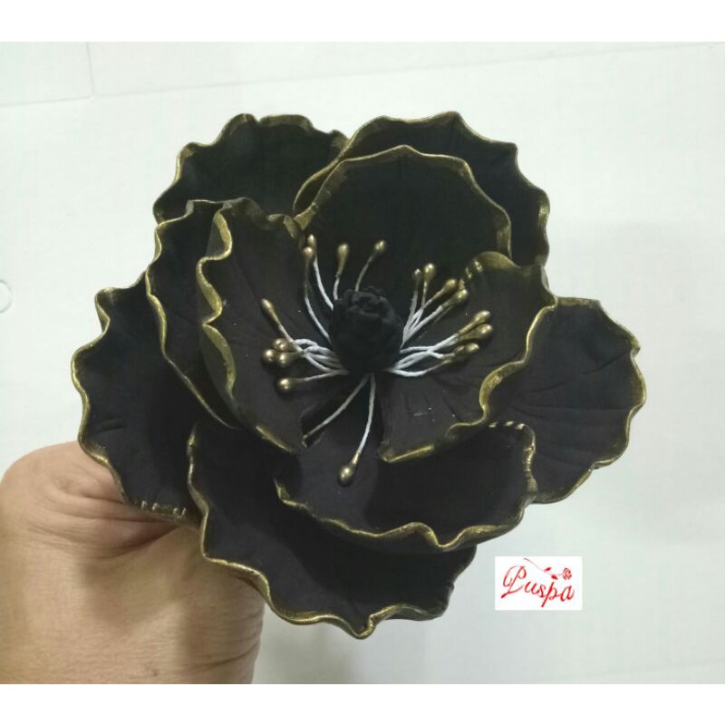

(461/PLM7HG) Gumpaste Flower Sugar Flower/Bunga Gumpaste Black Peoni