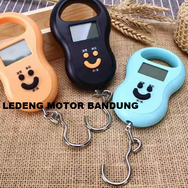 Timbangan Gantung Digital Smile Timbang Barang Koper Portable Otomatis