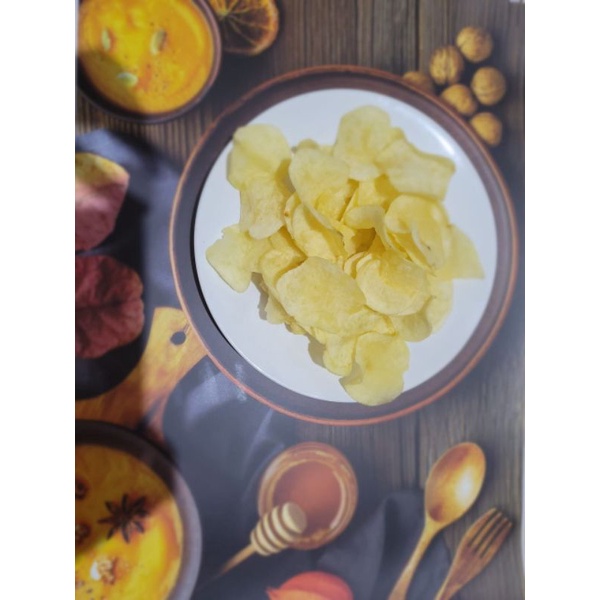 

KERIPIK KENTANG ORIGINAL POTATO CRACKERS 500 GR KILOAN HOME MADE CURAH CEMILAN GROSIR MURAH