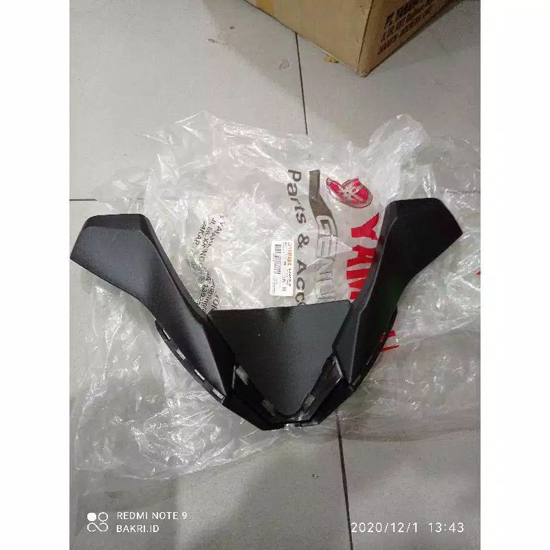 Cover battery panel depan box aki yamaha XMAX original B74-H2129-00