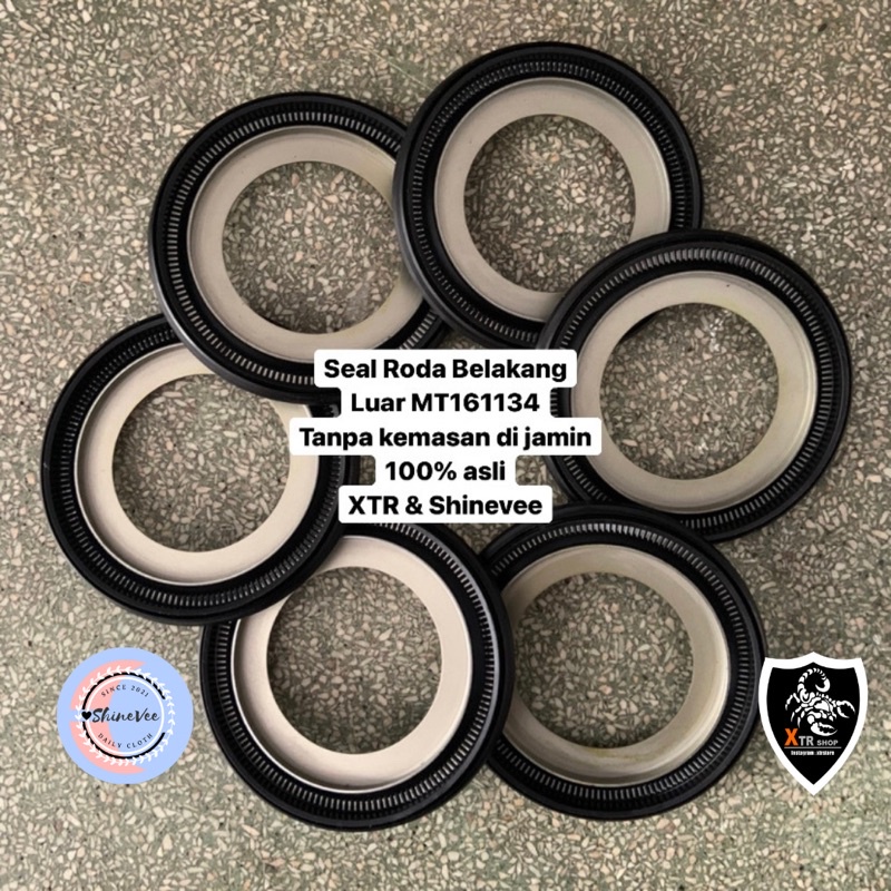 Seal Roda Belakang Luar Colt Diesel Di jamin asli 100% Sil Roda Belakang Luar Canter Oil seal roda b