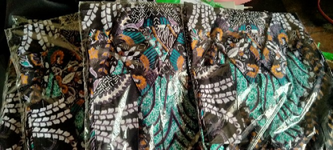 Maura Couple (cod) - Sania Ruffle Batik Couple Ori Ndoro Jowi Dnt Garansi Termurah Shopee