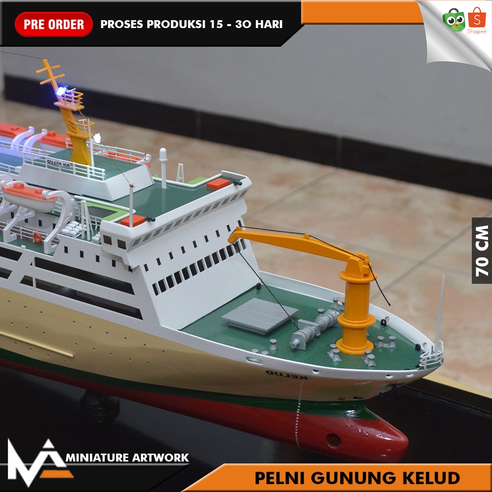 (PRE-ORDER) MINIATUR KAPAL PELNI KM KELUD 70 CM I PAJANGAN GIFT SOUVENIR