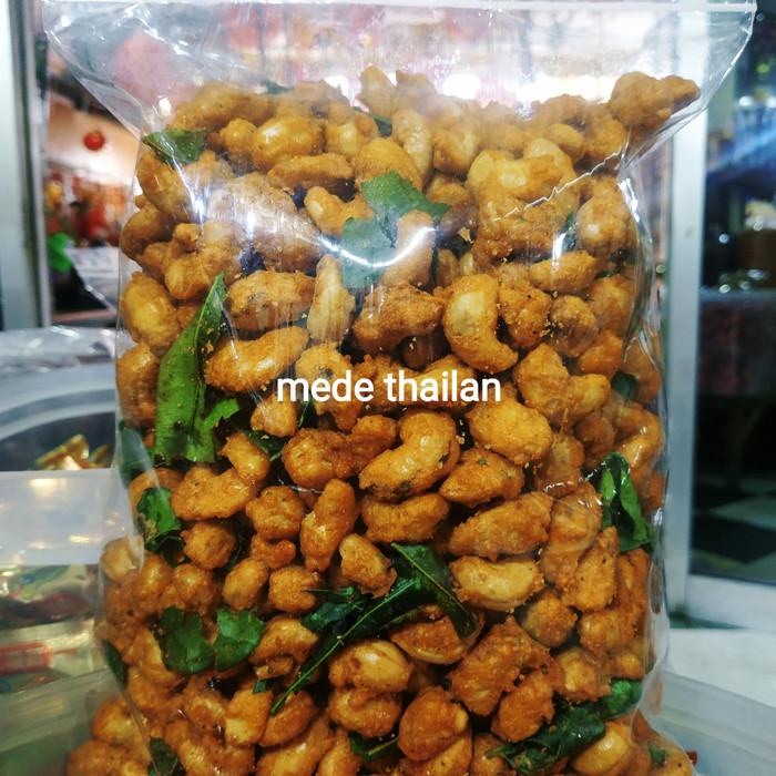 

ready..!! kacang mede oven 1 kg