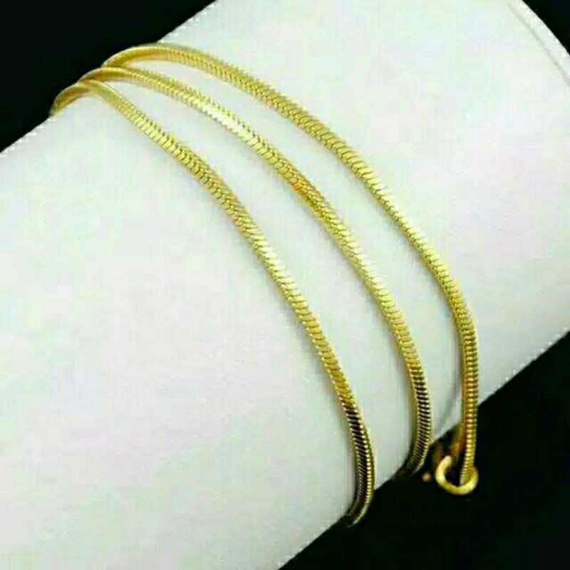 KALUNG PRIA WANITA TITANIUM IMPORT MOTIF KOTAK