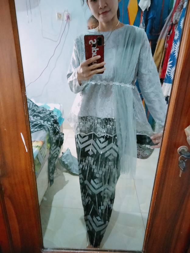 Batik Couple Kebaya Set Karina Series Tunangan Lamaran Wisuda Kondangan Kekinian 2021