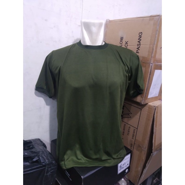 Kaos Dalam Hijau Army Polos