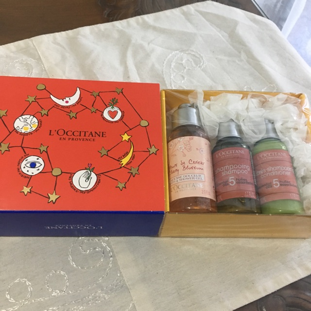 Loccitane Gift Set isi 3 ORIGINAL