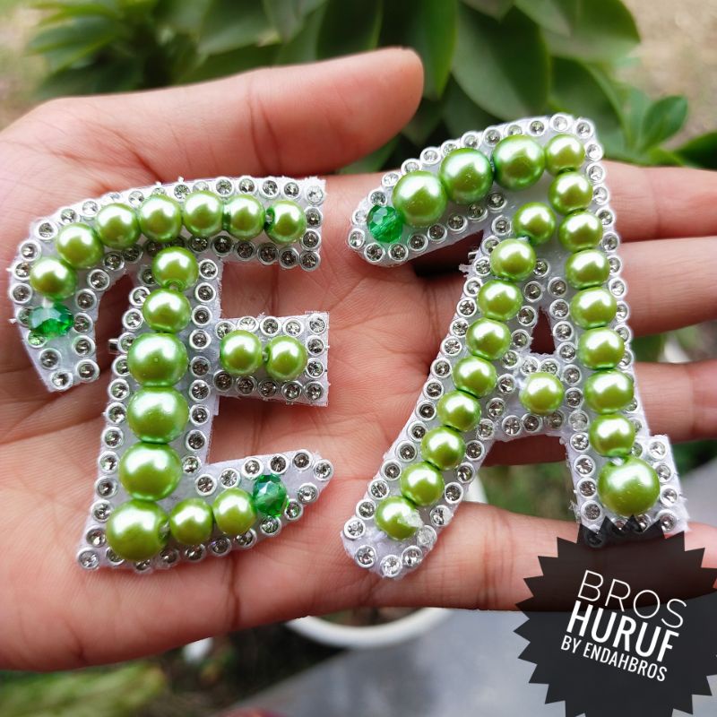 Bros Dada Huruf Mutiara Hijau Bros Bahu Cantik Bros Dada Huruf Hijab Premium