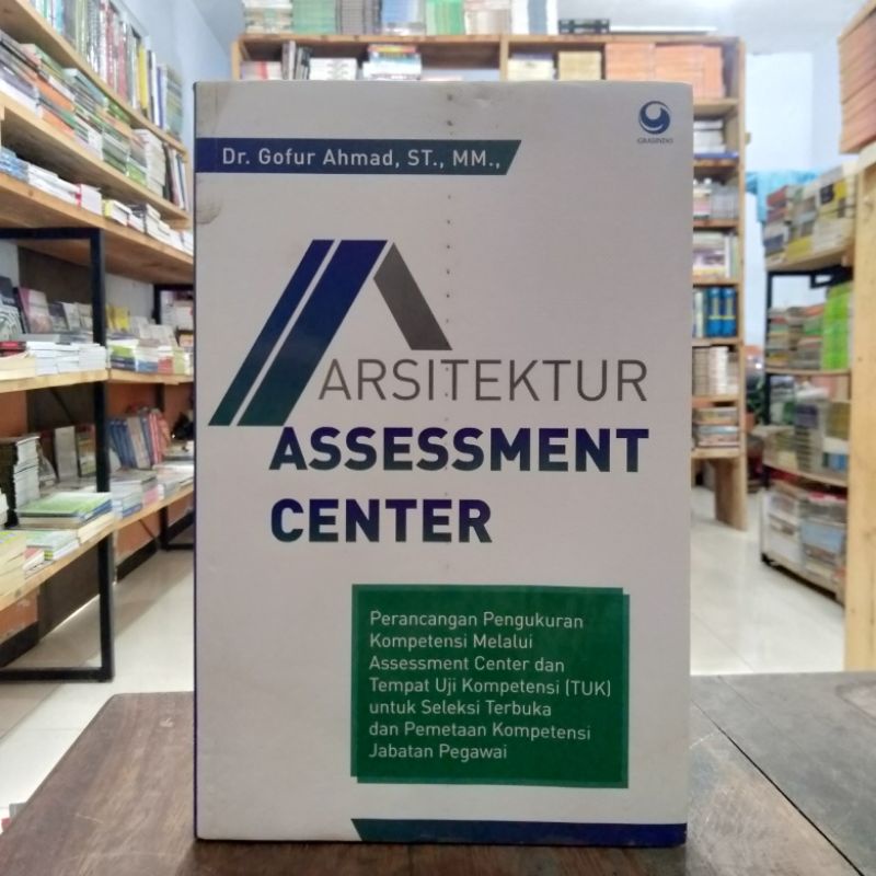 ARSITEKTUR ASSESSMENT CENTER
