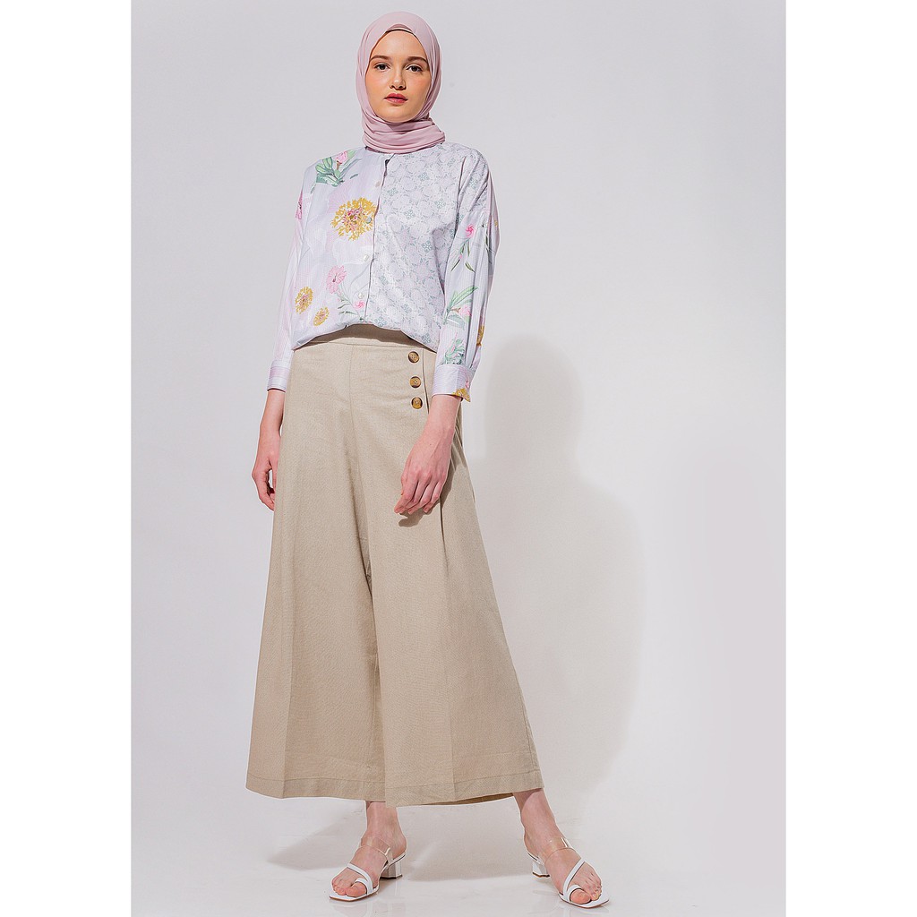 

Cava Pants Beige