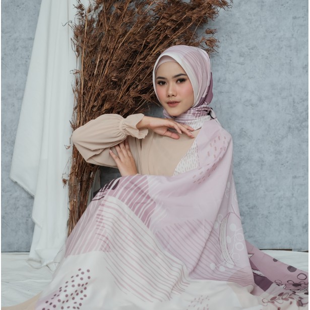 KERUDUNG SEGI EMPAT PRINTING MOTIF JILBAB SEGIEMPAT HIJAB SEGIEMPAT SCARF THABITA