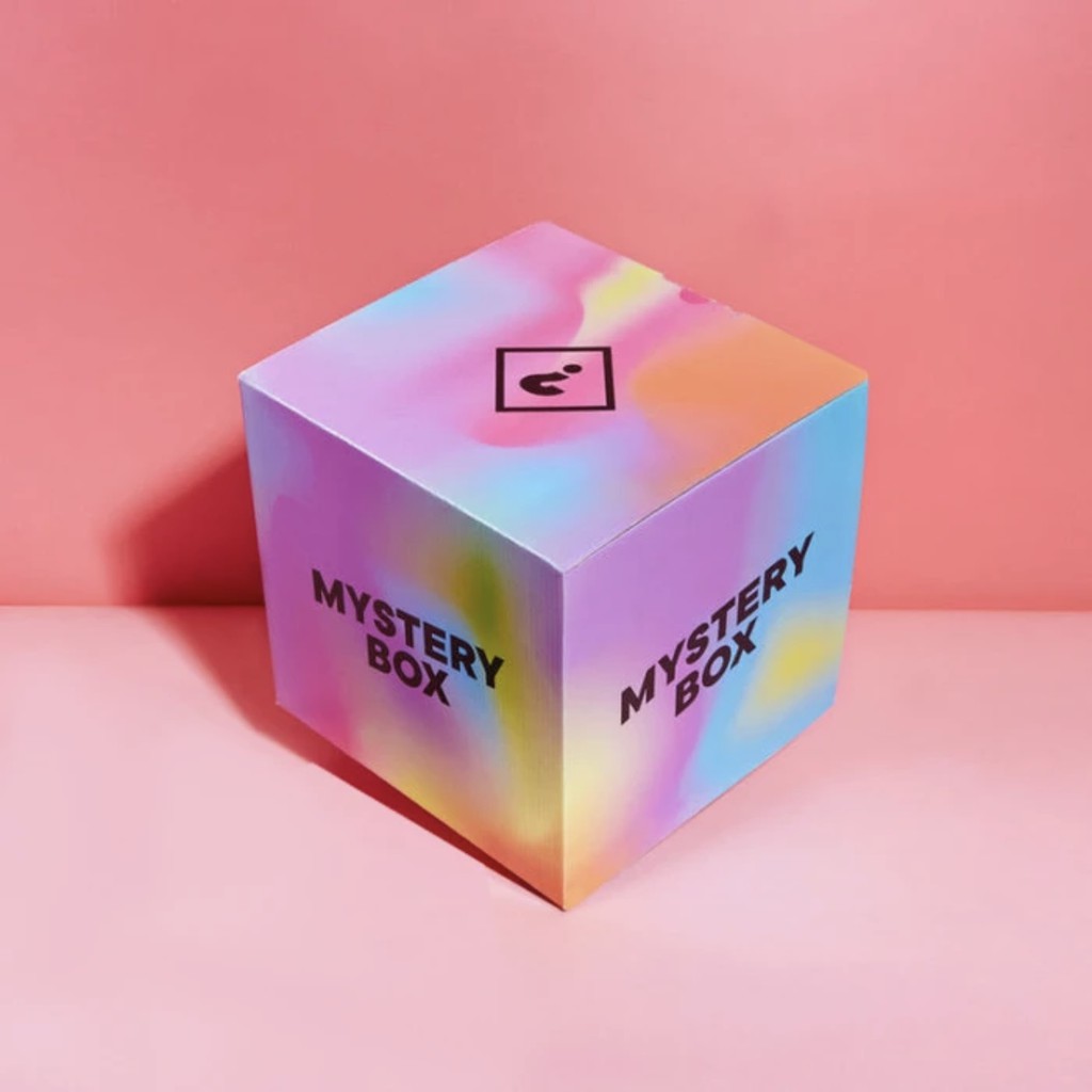 Mmehuillet Mystery Box