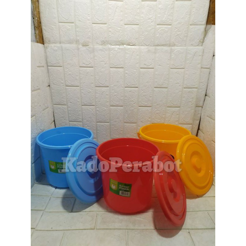 ember plastik - ember plastik 2,5 galon - wadah beras tutup - wadah