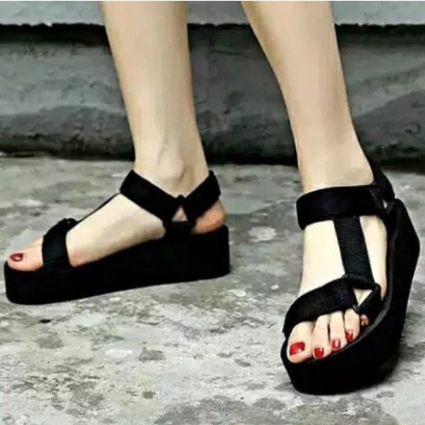 TEVI Wedges sandal tali import warna hitam sendal wedges gunung wanita casual tinggi 4 cm harga dijamin murah